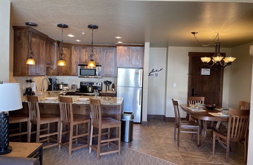 Breckenridge Resort | 3 Bd; master & 2 suites. Independence Superchair and Gondola in Its Backyard!