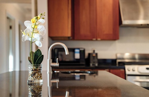 East Richmond Heights House | 3-bedroom house in East Richmond Heights with panoramic Golden Gate View