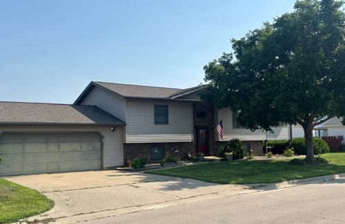 Guttenberg House | 3-bedroom house in marvelous Guttenberg with AC