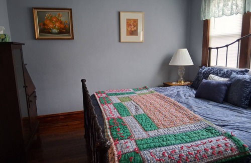 Greenbrier River House | 3-bedroom peaceful farmhouse on the Greenbrier outside of Hinton with central AC