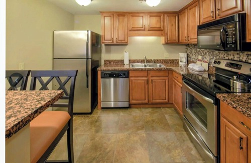 Brownsville Resort | 3-bedroom villa in lovely West Windsor near ski, walking, & mountain bike trails
