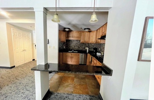 Brownsville Resort | 3-bedroom villa in lovely West Windsor near ski, walking, & mountain bike trails
