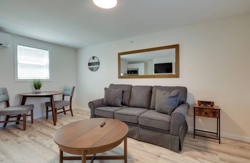 Wareham Apartment | 3 Mi to Beaches: Peaceful Wareham Getaway