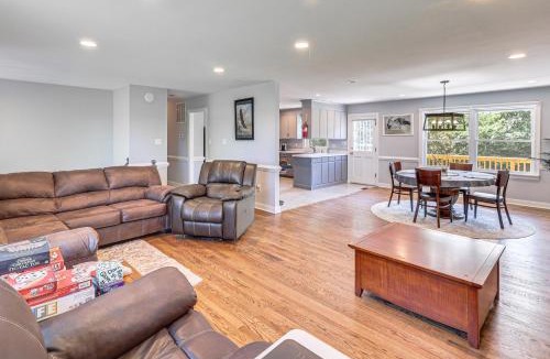 Warsaw House | 3 Mi to Dtwn: Spacious Warsaw Retreat w/Huge Yard