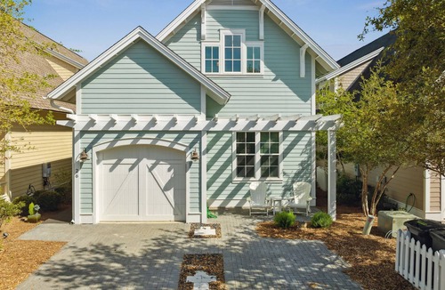 WaterSound West Beach House | 30A Beach House - Beach, Pool, Family Fav - 4 Bikes and Free Golf Daily Incl