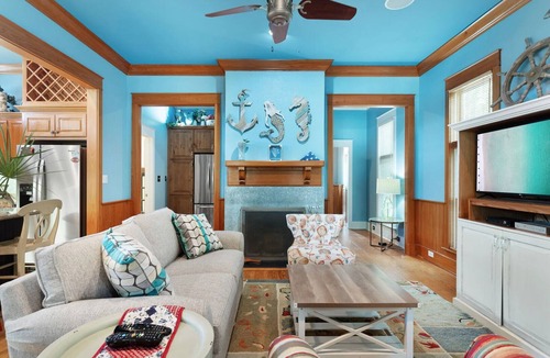 Grayton Beach House | 30A Grayt'n Greatful by AvantStay | Charming Home+Cottage, Walk to Western Lake