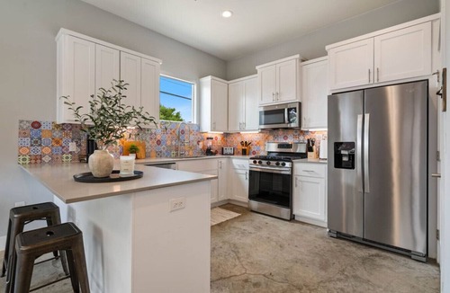 Montopolis House | 3BR Austin Escape | Private Cowboy Pool & Casita