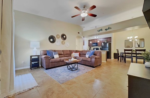 Parkwood Ranch Condo | 3BR condo w community pool/spa, mtn views