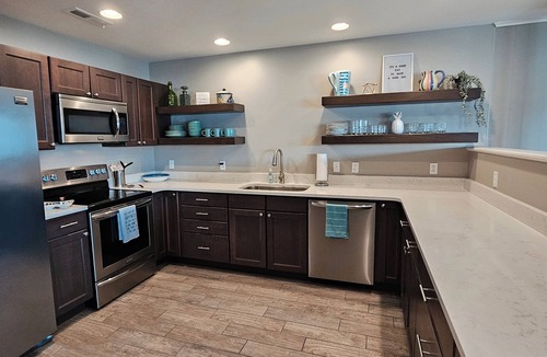 Coldwater Cottage | 3br-Lakefront escape on all-sports Archer Lake