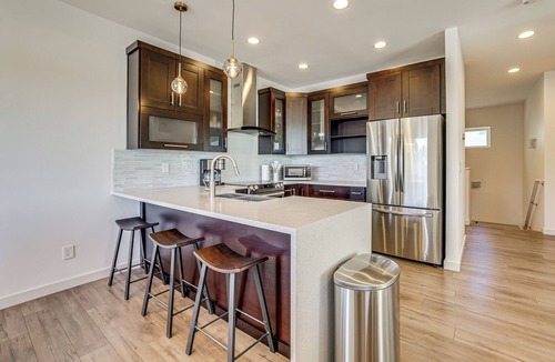 Greenville House | 4 Mi to Dtwn Greenville: Group-Ready Home w/Yard