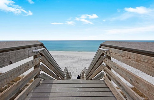 Seagrove Beach Apartment | 47 m² Apartment ∙ 4 guests