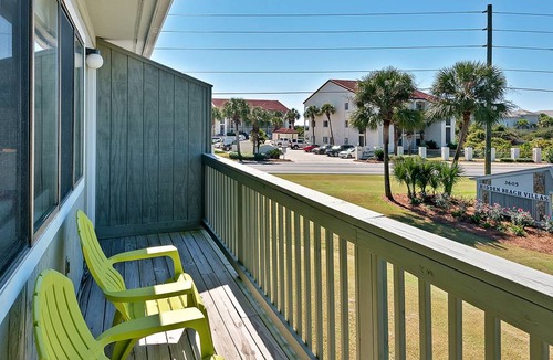 Seagrove Beach Apartment | 47 m² Apartment ∙ 4 guests