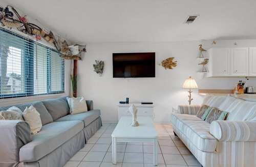 Seagrove Beach Apartment | 47 m² Apartment ∙ 4 guests