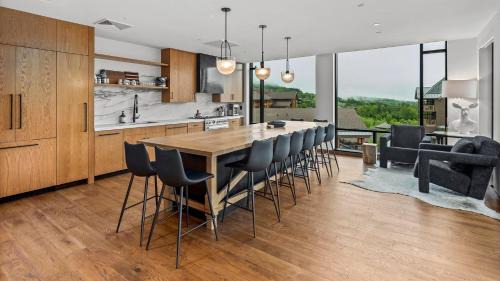Stowe Area House | 4F One Spruce Peak Stowe Mountain Resort Ski in Ski Out 4 bed Sleeps 10