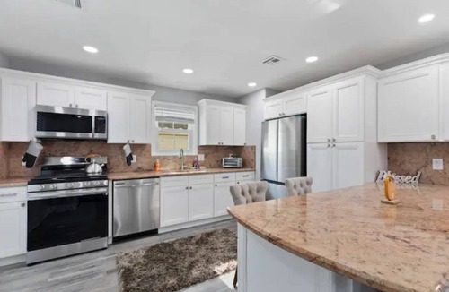 Wildwood Crest Villa | 5 Bedroom New House in the CREST