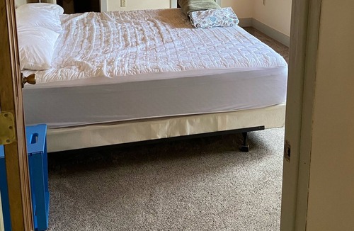 Eagle River House | 5 star lakefront with limited rentals!