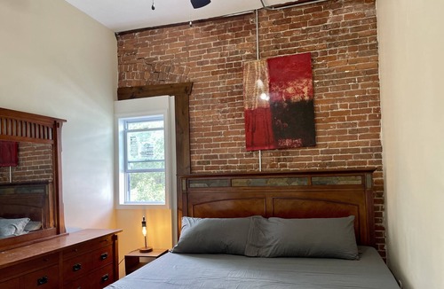 Pawtucket Apartment | 6 TOTAL BEDROOMS 8 BEDS SLEEPS 16!