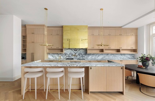 Downtown Brooklyn House | 7 bedroom home with rooftop pool overlooking Manhattan skyline & indoor parking