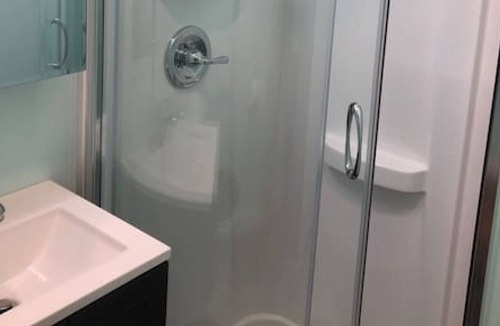 Rodeo House | 703 Mariposa St (Garage) · Great Rodeo Brand New Mini Studio