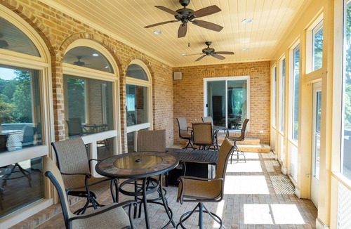 Castleton House | 8-Person House with Private Hot Tub on Spectacular Rural Estate