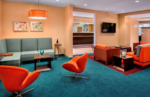 Westborough House | A Place You''ll Surely Enjoy! 3 Relaxing Units, Free Parking, Onsite Pool