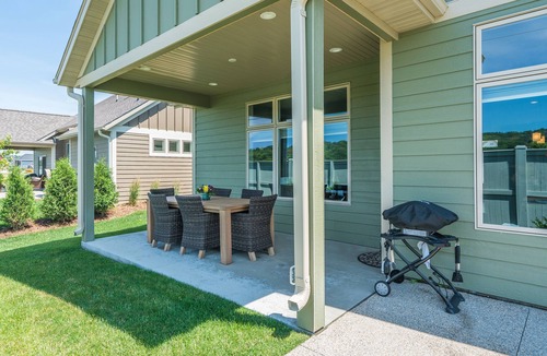 Rochester House | ADA Compliant Home 10 Min. From Mayo Clinic!