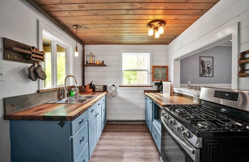 Gaines House | Alpine Village Retreat-ATV Accessible, Close to PA Canyon