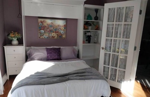 Wolcott House | Amazing GParadise with King Bed, Private Pool and BBQ