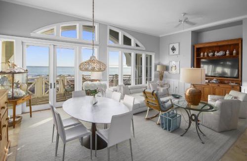 WaterSound Beach Apartment | Amazing Gulf Views 425A WaterSound Crossings 3BR Steps to Beach and Pool! condo
