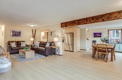 Government Camp House | Après & Adventure: Mt Hood Retreat in Gov Camp!