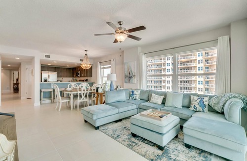 Ocean View Halifax Estates Condo | Aruba Unit 802 4 BR Direct Oceanfront Condo - Large Balcony