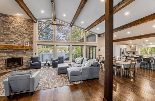 Bella Vista House | Aspen Falls Retreat - Lakefront