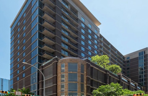 Waller Creek District Apartment | Austin | Fashionable 1BD/1BA Apartment
