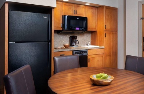 Avon Condo | Avon | Avon Ski Escape | Pool & Hot Tub | 1BR