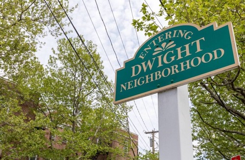 West New Haven Apartment | B2-2 Gorgeous-Shiny 4 BR-2 BATH-All Rooms with AC