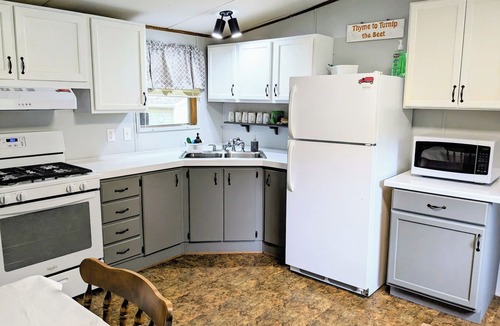 Dunbar House | Backroad Pines Hideaway Your ATV & Waterfall Adventure Basecamp!