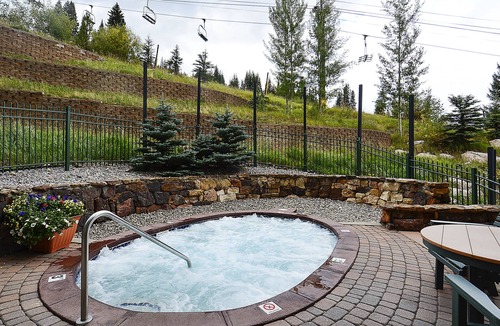 Winter Park Condo | Base Village Loft 102 | At Base Area | Private Garage | Hot Tub