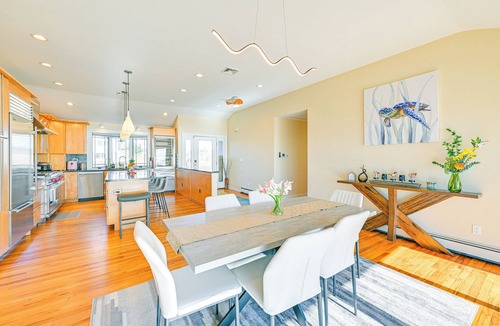 East Patchogue House | Bayfront Home in Patchogue w/Deck & Fishing Dock