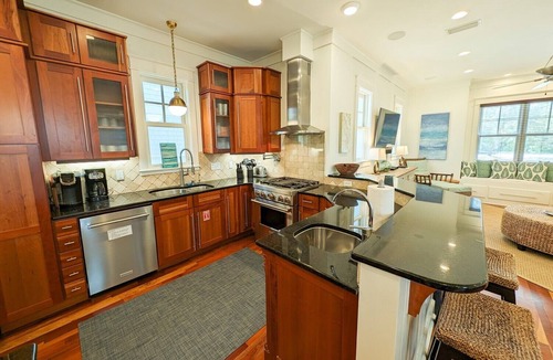 Seagrove Beach House | BeachComer, 3 King BRs, Private Heated Pool, Available October 15 -31!