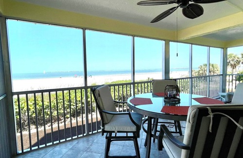 Fort Myers Beach Condo | Beachfront beautiful north-end renovated condo, 26’ Private Lanai