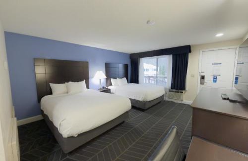 Lincoln Hotel | Beacon Inn & Suites