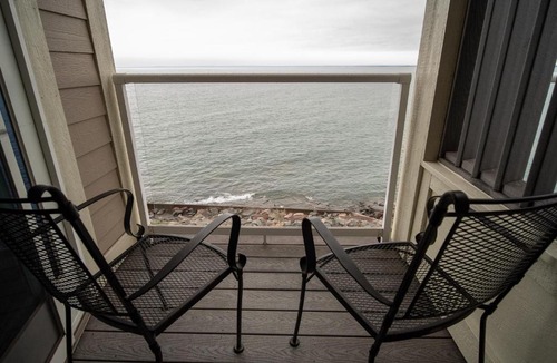Endion Resort | Beacon Pointe on Lake Superior