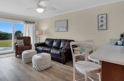 San Juan Condo | Beacons 1: Gulf Front Condo, Seagrove Beach + Free Attraction Tickets!