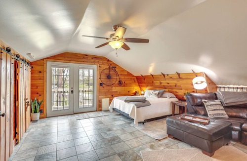Holmesville Apartment | Beatrice Studio w/Fire Pit: Near Golf!