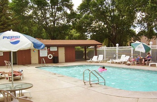Spirit Lake Apartment | Beautiful 2 bedroom unit at resort, sleeps 6