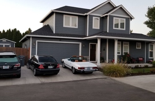 Central Oregon House | Beautiful home close to the Eugene Airport with easy access to downtown Eugene