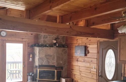 Jackson County Bed & Breakfast | Beautiful log home with a great view of the badlands national park.
