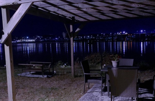 Somerset Villa | Beautiful Ocean View 4 BR House / Private Access to Water