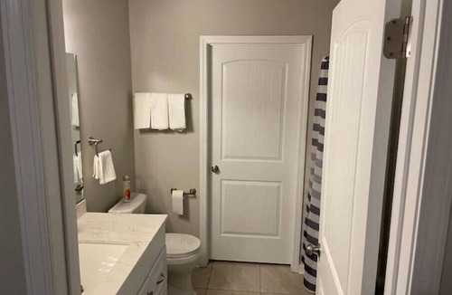 Mount Pleasant House | Beautiful two bedroom two bathroom townhouse