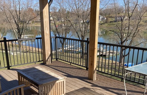 Montezuma House | BEAUTIFUL VIEW OF LAKE PONDEROSA! 3+ BDRMS 4 BATHS Family and Pet-Friendly!